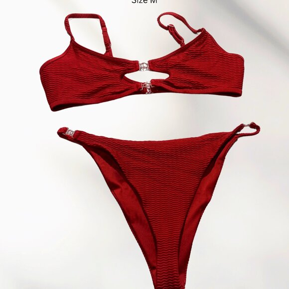 Lounge Red Textured Bikini Set Size M - Two Piece Swimsuit with Hardware Detail - Picture 1 of 1